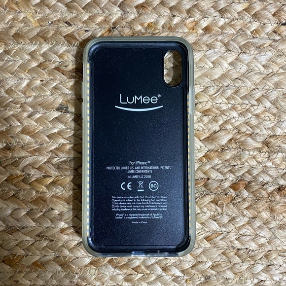 LuMee iPhone X, iridescent snakeskin print light up selfie case, mermaid - Picture 2 of 5